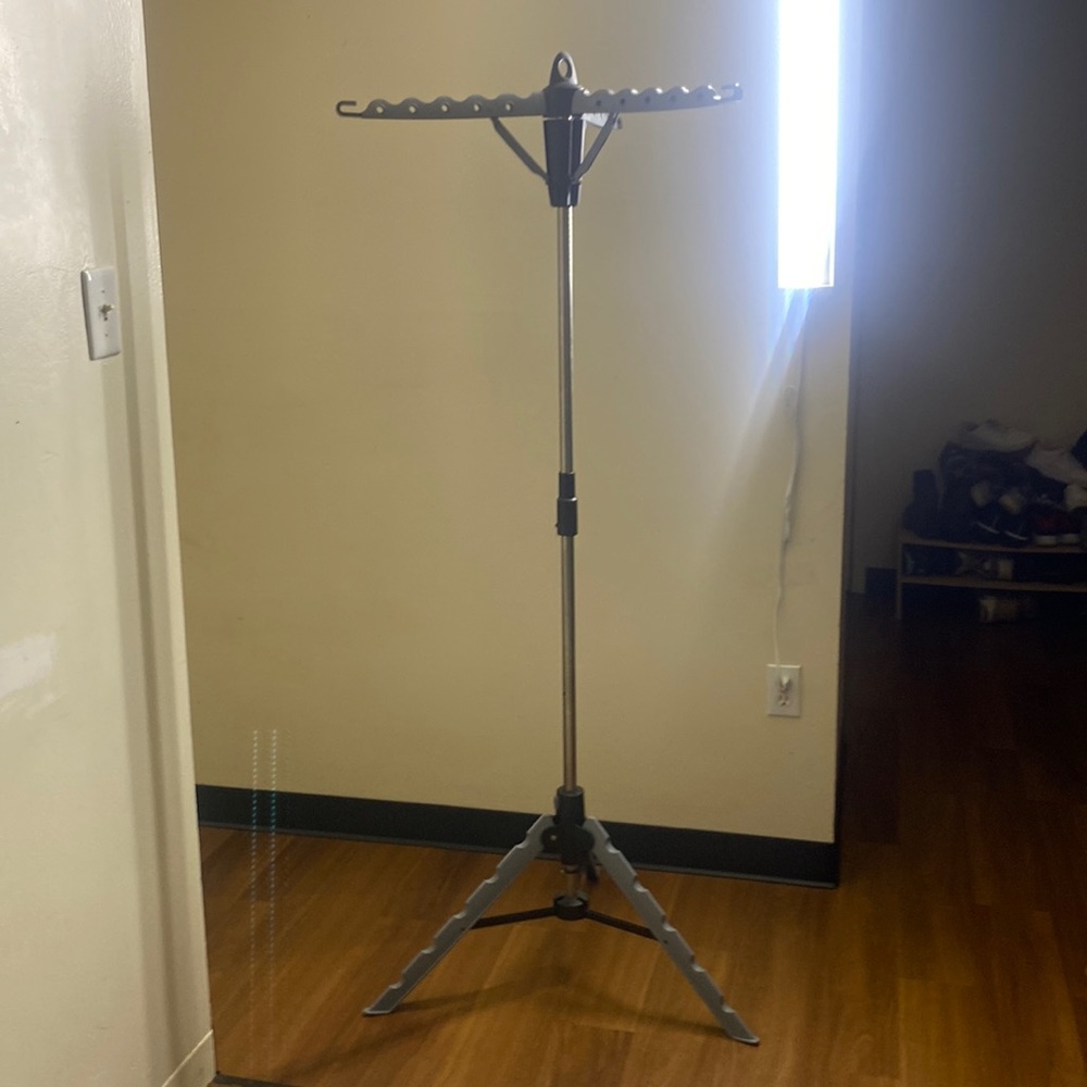 clothes hanger